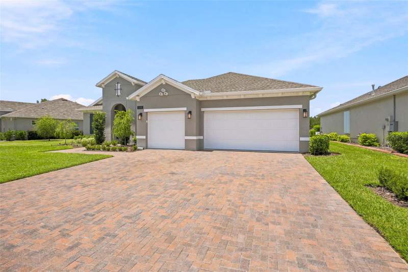 2 bedroom Single Family Residence at 19819 Tattnall Way, Cascades At S H Plant Ph 1 Rep, Brooksville — photo 4