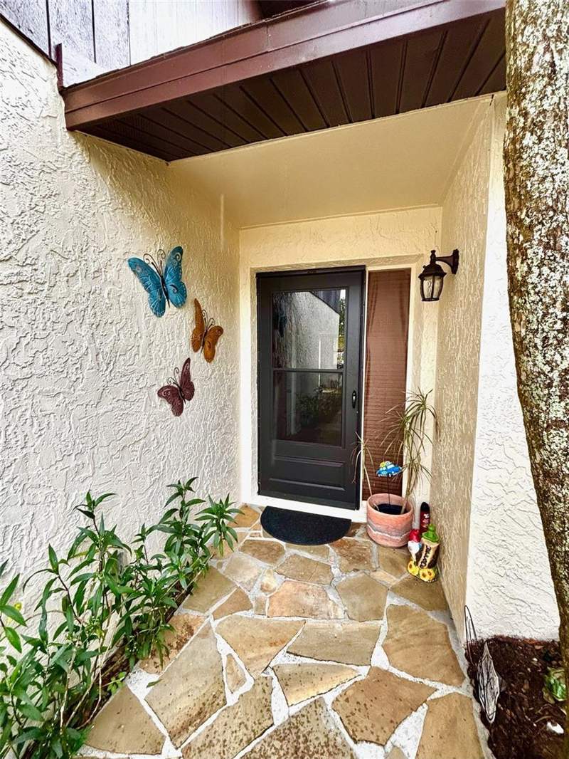 3 bedroom Single Family Residence at 8034 Badger Lane, Park Lake Estates, New Port Richey — photo 2