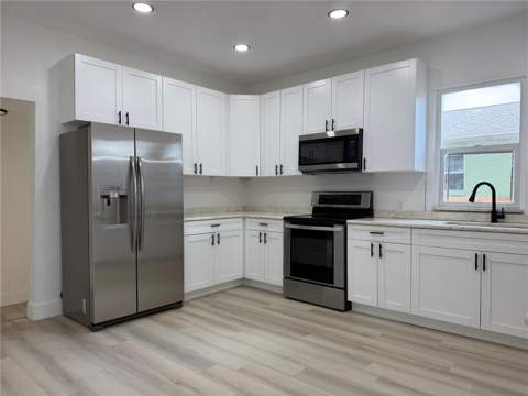 2604 E Lake Avenue, Tampa FL - photo 6 of 23