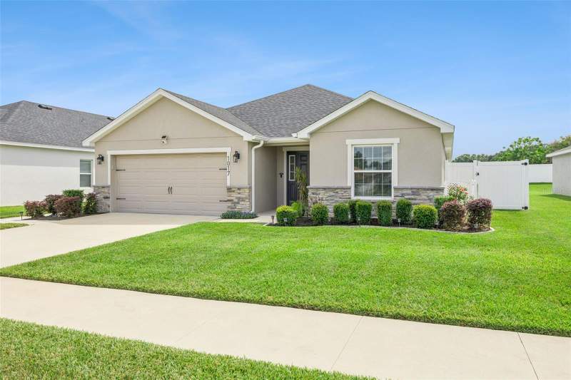 3 bedroom Single Family Residence at 1017 Montgomery Lane, Auburn Cove Ph 2 & 3, Polk City — photo 3