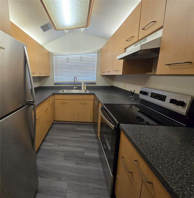 1 bedroom Condominium at 3545 E Fort King Street #257, Marion Spgs Condo, Ocala — photo 4