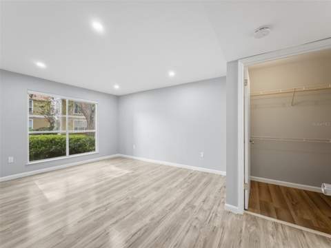 9481 Highland Oak Drive #1502, Tampa FL - photo 11 of 31