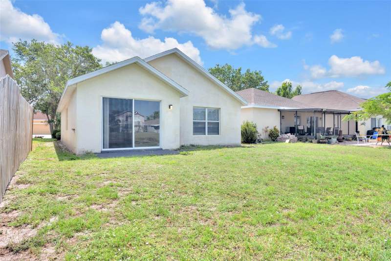3 bedroom Single Family Residence at 7855 Bristol Park Dr, Covington Park Phase 3A/3B Lot 14 Block, Apollo Beach — photo 2