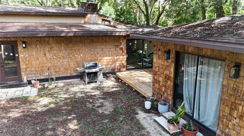 3 bedroom Single Family Residence at 34146 Umbrella Rock Drive, Ridge Manor Estate, Webster — photo 5