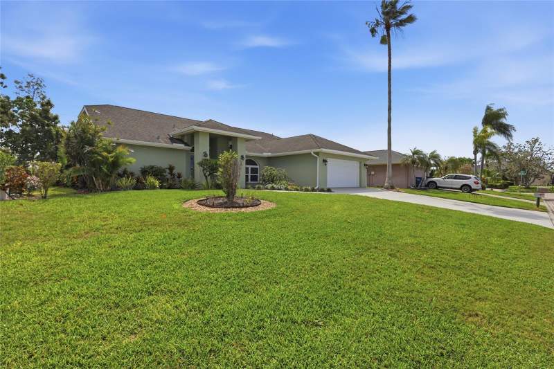3 bedroom Single Family Residence at 5207 86th Street Court, Bay Lake Estates Ph II, Bradenton — photo 4