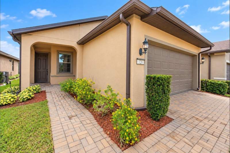 2 bedroom Single Family Residence at 120 Montoro, Ridgewood Lakes, Davenport — photo 3