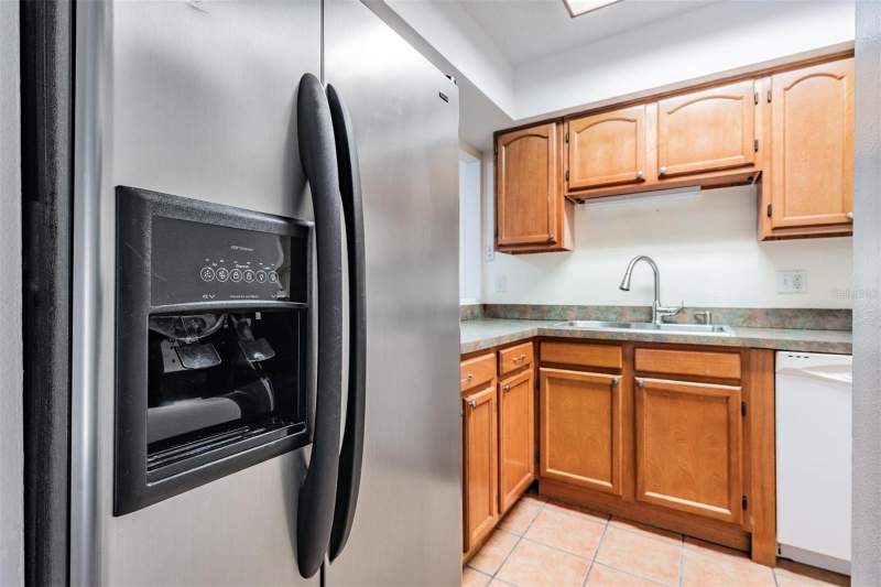 2 bedroom Condominium at 2936 Lichen Lane #B, Eastwood Shores 1 Ph 1, Clearwater — photo 4