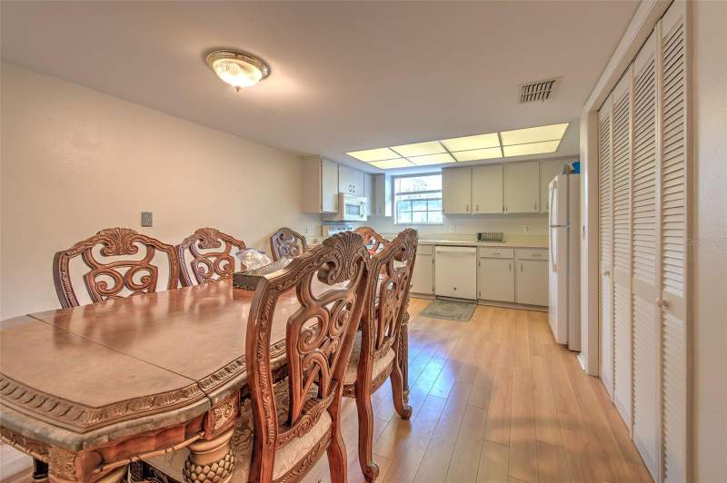 2 bedroom Condominium at 14454 Reuter Strasse Circle #712, Bavarian Village Ph III Con, Tampa — photo 5