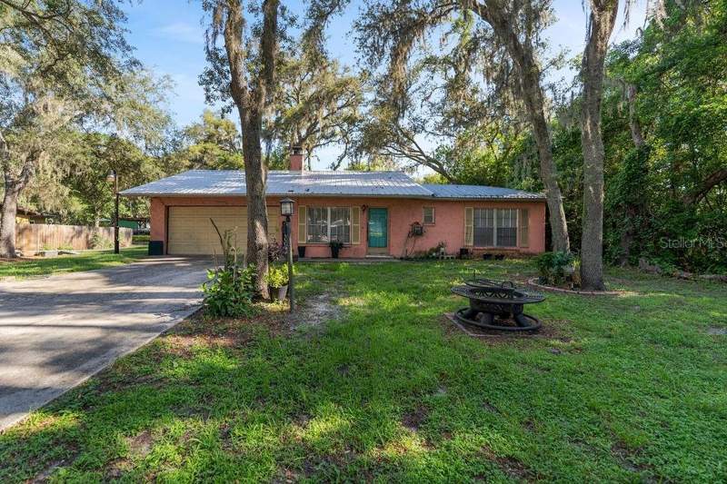 2 bedroom Single Family Residence at 38213 Palm Grove Drive, Zephyrhills Colony Co, Zephyrhills — photo 3