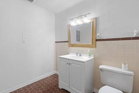 1404 E Alfred Street, Tavares FL - photo 20 of 40