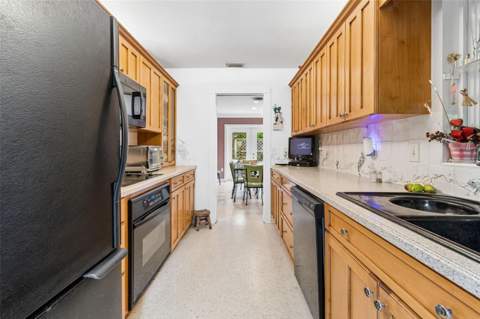 159 Biscayne Avenue, Tampa FL - photo 19 of 99