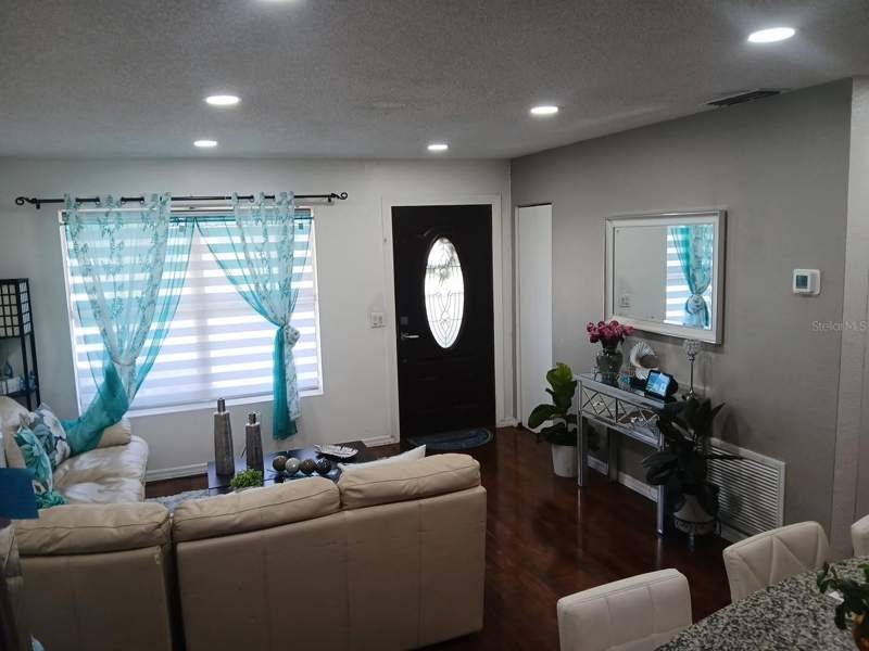 4 bedroom Single Family Residence at 14342 SE 45th Court, Fairfax Hills, Summerfield — photo 4