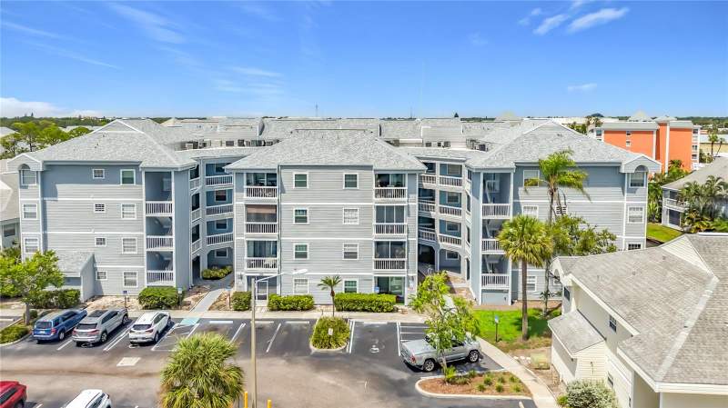 2 bedroom Condominium at 6810 Stones Throw Circle #13302, Stones Throw Condo, St Petersburg — photo 1