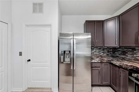 5150 Villagebrook Drive, Wesley Chapel FL - photo 10 of 70