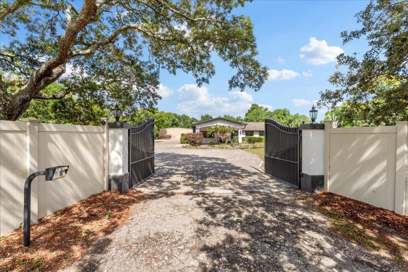 3 bedroom Single Family Residence at 524 Eden Park, McNeils Orange Villa, Altamonte Springs — photo 2