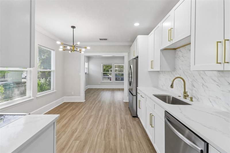 4 bedroom Single Family Residence at 43 W Muriel Street, Muriel Terrace, Orlando — photo 4