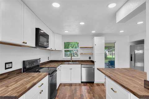 1516 Country Lane, Clearwater FL - photo 6 of 6