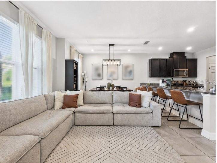 3 bedroom Townhouse at 9487 Randal Park Boulevard, Randal Walk, Orlando — photo 5