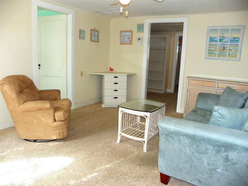 2 bedroom Single Family Residence at 8 Plaza Street, Braden Castle Park, Bradenton — photo 5