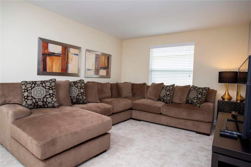 6 bedroom Single Family Residence at 2928 Buccaneer Palm Road, Paradise Palms Residence Ph 3B, Kissimmee — photo 3