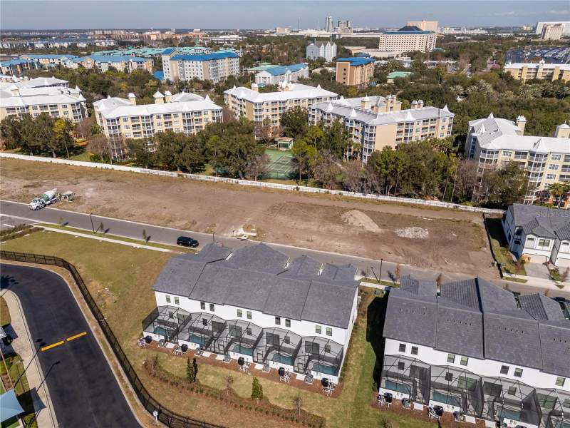 5 bedroom Townhouse at 10580 Ebb Tide Lane, Paradiso Grande Ph 5, Orlando — photo 5