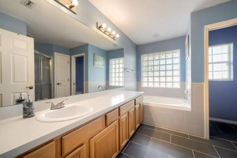 4460 Marsh Harbor Drive, Tavares FL - photo 18 of 30
