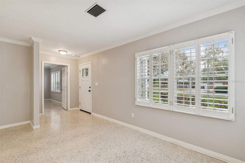 4 bedroom Single Family Residence at 308 Brentwood Drive, Temple Terrace Estates, Temple Terrace — photo 3