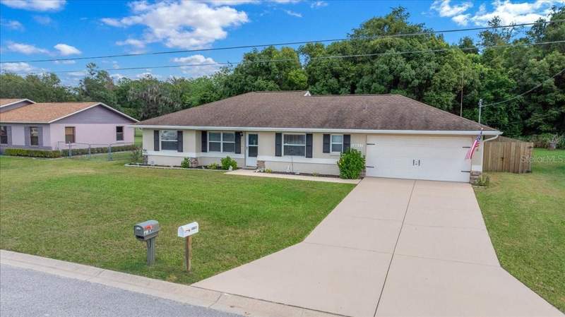 3 bedroom Single Family Residence at 10837 SE 45th Avenue, Hawks Point, Belleview — photo 3