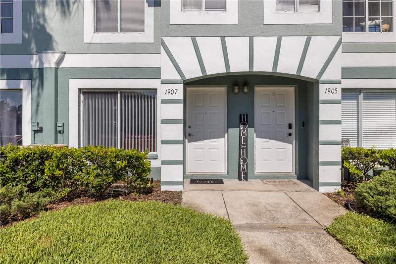 2 bedroom Townhouse at 1907 Fluorshire Drive, Providence Twnhms Ph 3, Brandon — photo 4