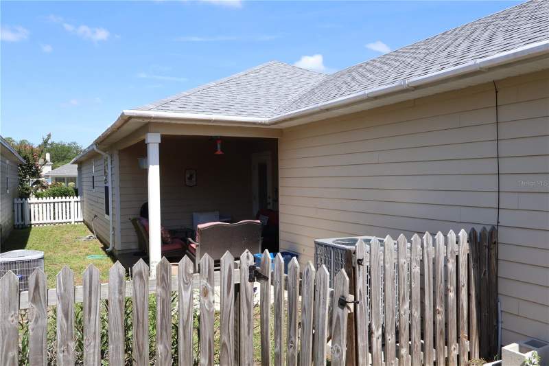 3 bedroom Single Family Residence at 3803 NW 26th Street, Walnut Creek Ph 1, Gainesville — photo 3