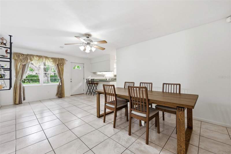 4 bedroom Single Family Residence at 4628 NW 40th Street, Northwood West, Gainesville — photo 5