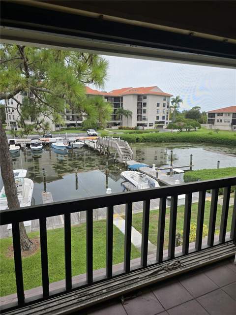 1802 Mariner Dr #32, Tarpon Springs FL - photo 6 of 6