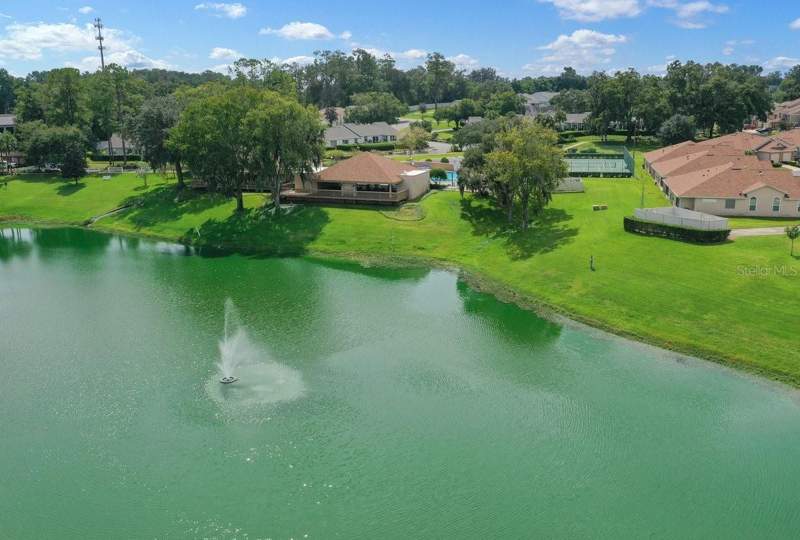2 bedroom Villa at 2332 SE 18 Circle, Woodland Village, Ocala — photo 3
