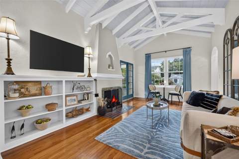 118 26th Avenue, St Petersburg FL - photo 11 of 63