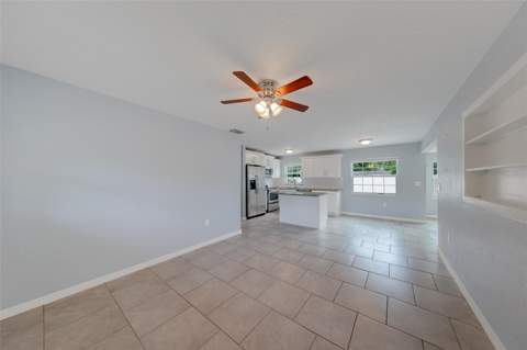 1309 Mary L Road, Clearwater FL - photo 6 of 38
