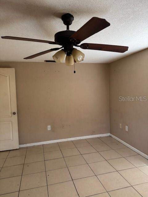 8811 Goshen Lane, Port Richey FL - photo 15 of 38