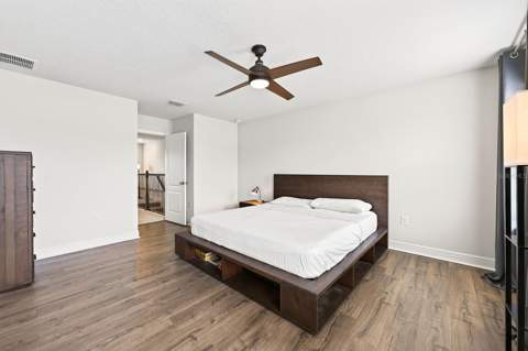 4366 Silver Creek Street, Kissimmee FL - photo 11 of 29