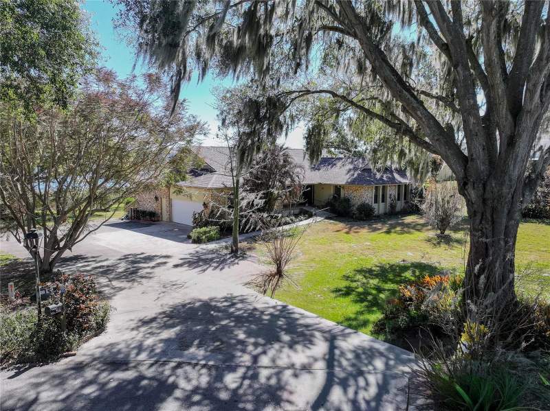 4 bedroom Single Family Residence at 13 Hermosa Drive, Eustis Hermosa Shores, Eustis — photo 3