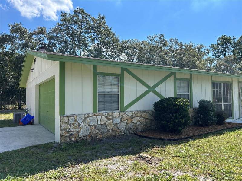 3 bedroom Single Family Residence at 5823 NW 26th Street, Northwood Pines, Gainesville — photo 5