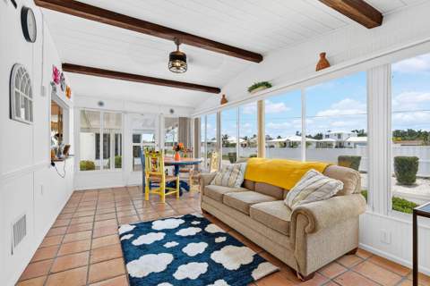 2107 Palma Sola Boulevard #17, Bradenton FL - photo 18 of 43