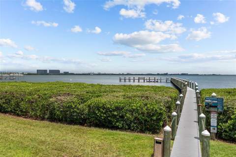 3302 Bay Club Circle #3202, Tampa FL - photo 20 of 24