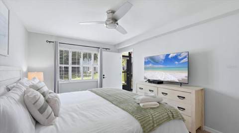 1640 Stickney Point Road #40-101, Sarasota FL - photo 15 of 38