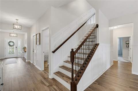 7903 Lago Mist Way, Wesley Chapel FL - photo 7 of 75