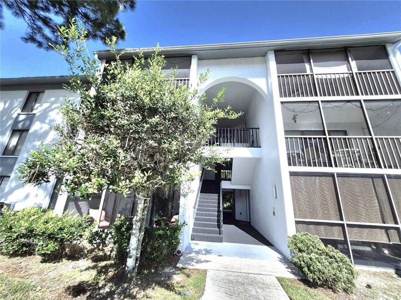 2 bedroom Condominium at 1344 Pine Ridge Circle #H3, Pine Ridge At Lake Tarpon Village, Tarpon Springs — photo 3
