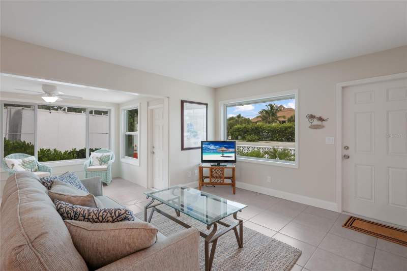 2 bedroom Condominium at 320 Gulf Boulevard #1A, Boca Grande Beach Club Condo, Boca Grande — photo 4