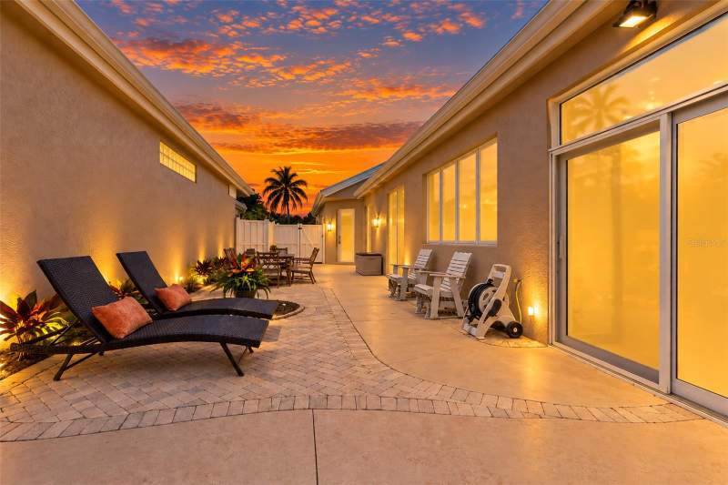 3 bedroom Single Family Residence at 8728 53rd Terrace, Rosedale 2, Bradenton — photo 2