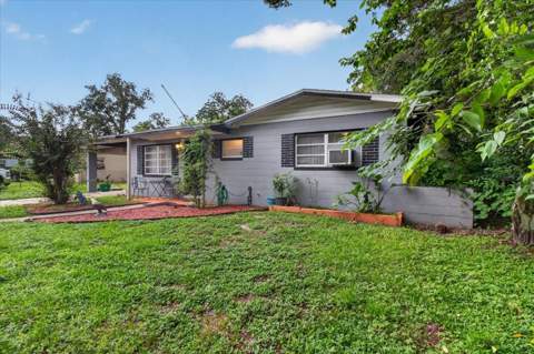 21385 Lehouier Drive, Brooksville FL - photo 8 of 82