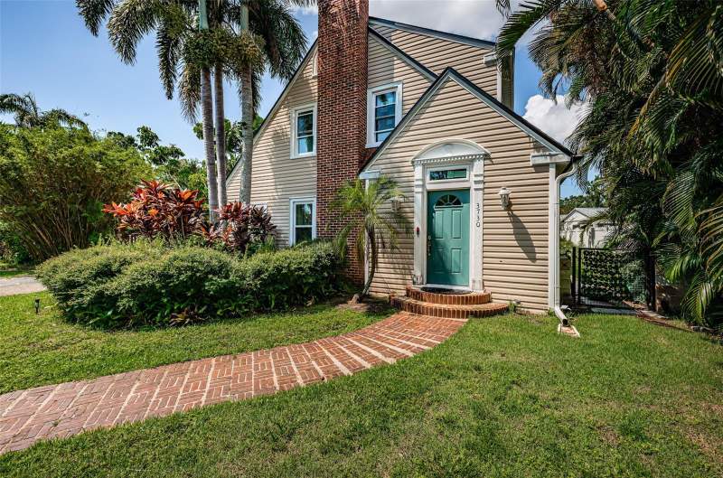 4 bedroom Single Family Residence at 3730 FOSTER HILL DRIVE, ALLENDALE TERRACE BLKS A-B-1-2-3-4-5-6, ST PETERSBURG — photo 2