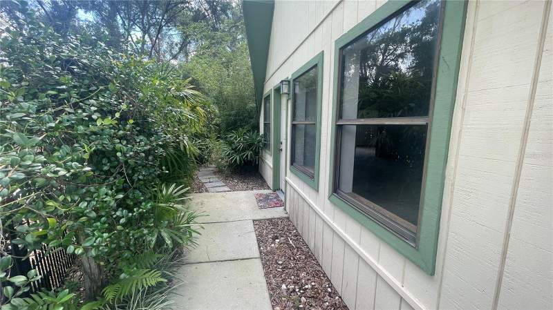 3 bedroom Single Family Residence at 21004 Negril Court, Paradise Lakes Individual, Lutz — photo 4