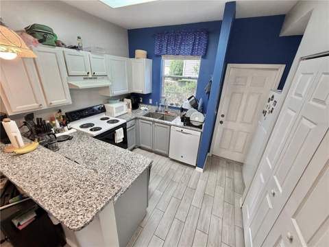3575 SW 30th Way #121, Gainesville FL - photo 10 of 26